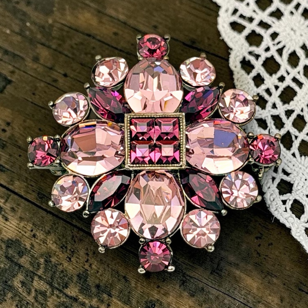 Rare Vintage Givenchy Pink Purple Crystal Luxury Brooch 1.75” Signed EUC - Picture 16 of 16